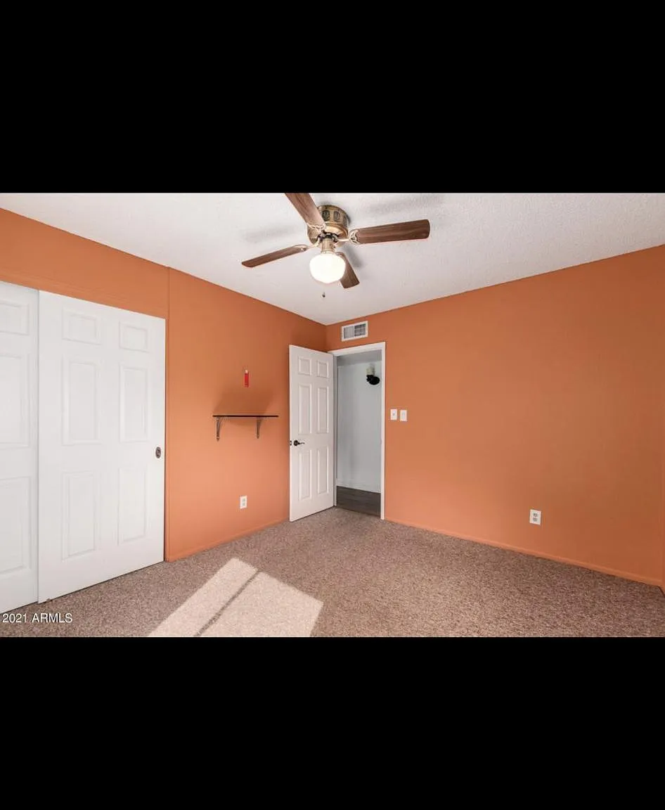4 bed, 2054 sqft, $850 — Photo 4