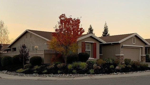 1st image of 312 Stags Leap Ln