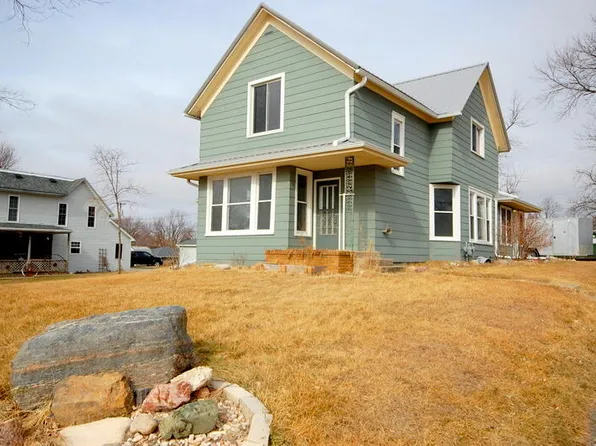 201 N Center St, Zearing, IA 50278
