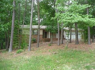 2715 Sardis Dr, Buford, GA 30519