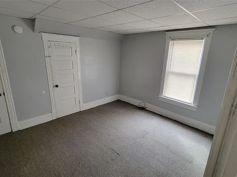 5435 State Route 7 — Photo 9