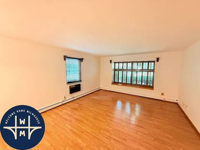 5700 W Wahner Ave #101 — Photo 4