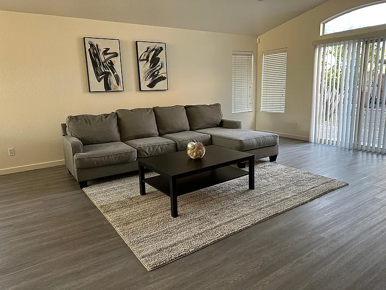 8772 E Avalon Dr — Photo 5