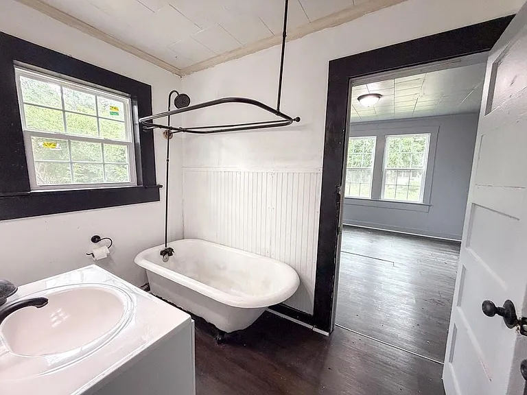 38 Flock Ave — Photo 12