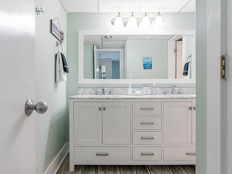 6201 Thomas Dr #509 — Photo 21