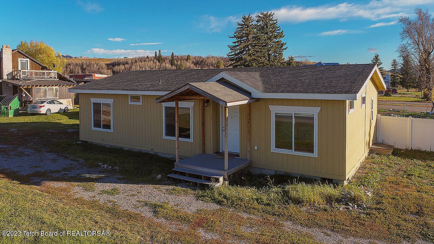 267 Dana St, Thayne, WY 83127 Zillow