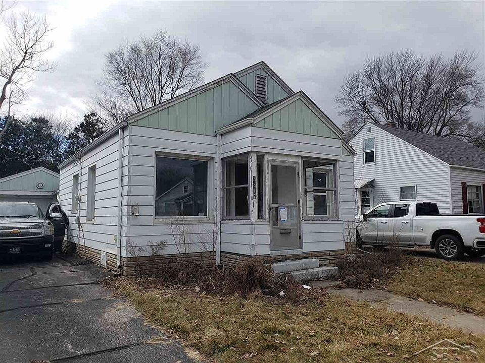 1st image of 3317 Osler Ave