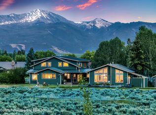 820 Ponderosa Dr, Jackson, WY 83001