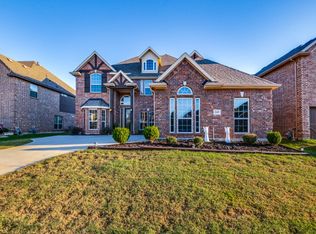 2645 Grand Colonial St, Grand Prairie, TX 75054