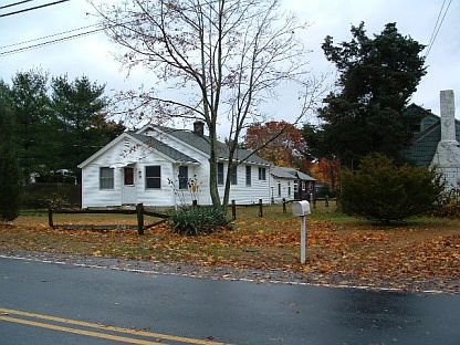 1st image of 56 Fanning Ave