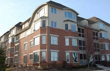 5th image of 100 N River Ln Unit 309