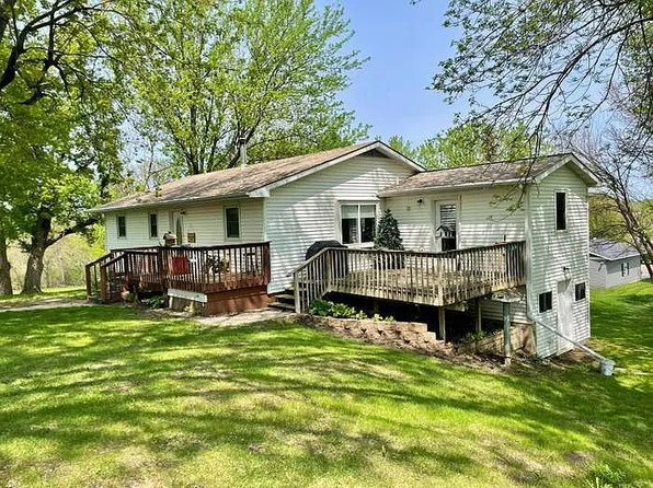 510 S County Road 5, Springfield, MN 56087