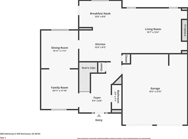 3 bed, 2.5 bath, 2302 sqft, $2,825 — Photo 2