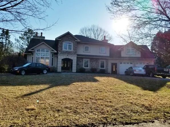 3616 Magnolia Dr, Easton, PA 18045