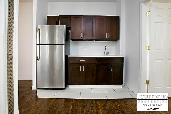 Rented by Charles Coutinho LLC | media 63