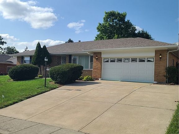 2nd image of 4307 Breezewood Ave