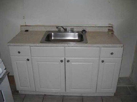 2nd image of 3124 N 33rd St