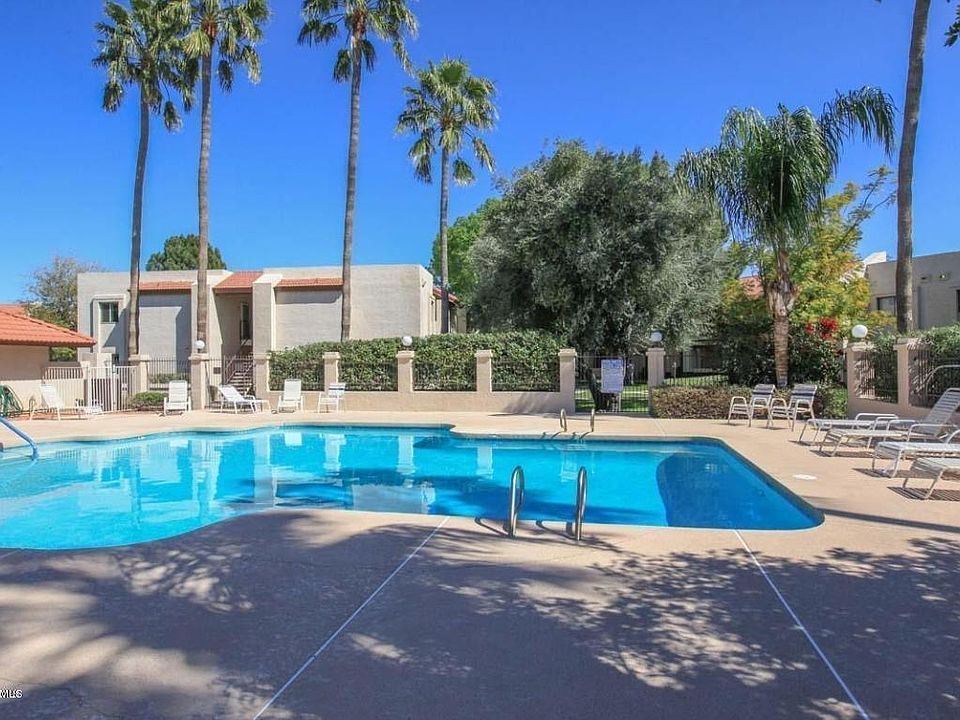 Gorgeous pool