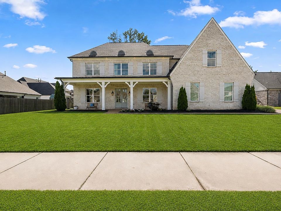 1st image of 4841 Lila Levee Ln