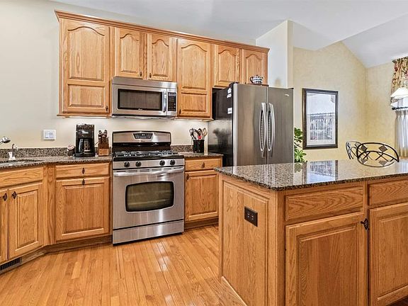4th image of 3103 Brook Harbour Dr