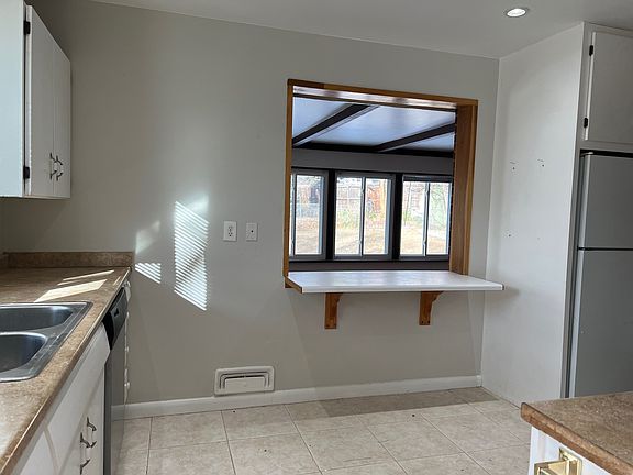 Kitchen/Sunroom