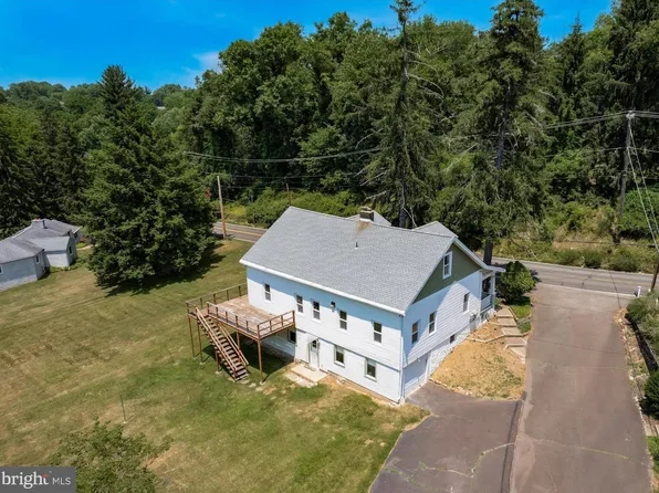 948 Bridgetown Pike, Langhorne, PA 19053