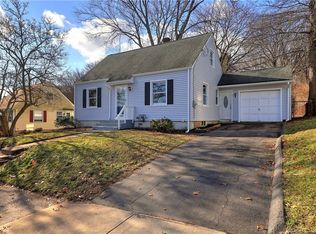 37 Quaker Rd, Hamden, CT 06517