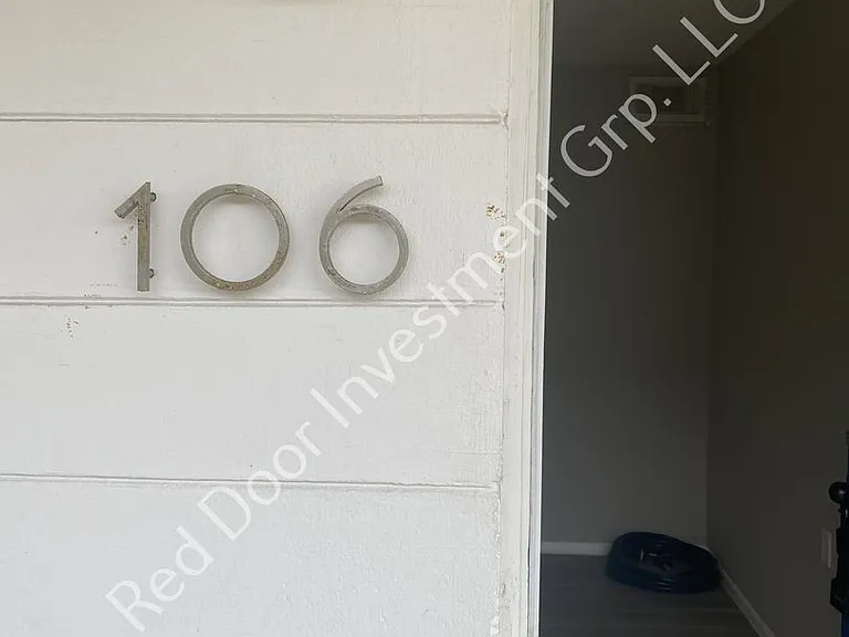 1 & 2 Bedrooms Available in Downtown St. Cloud — Photo 38