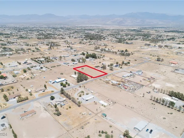 1240 E Fremont St #3, Pahrump, NV 89048