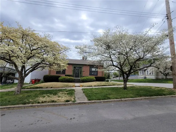 1003 Highland Ave, Lexington, MO 64067