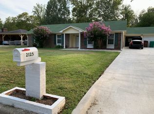 2125 Rivermeade Dr, High Point, NC 27265