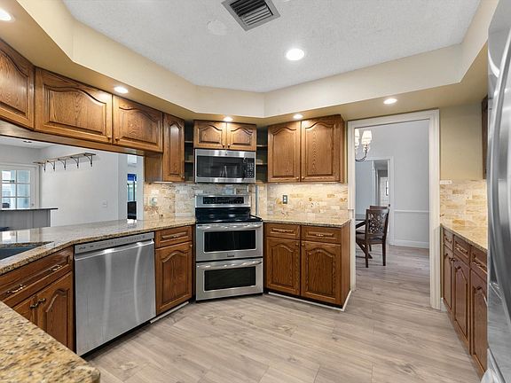 5th image of 891 Citrus Place