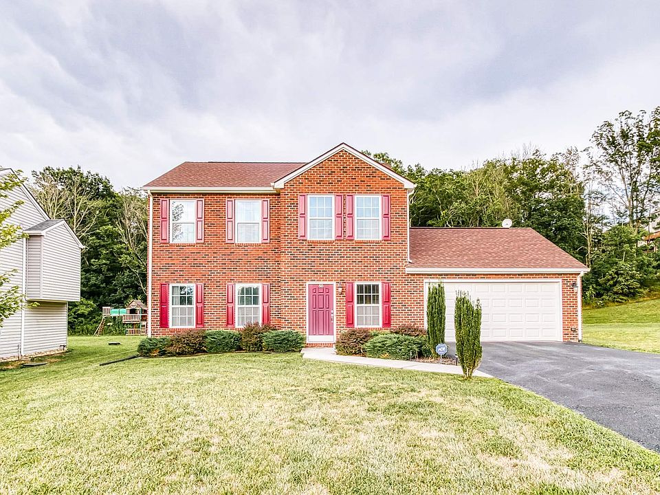 1st image of 50 Little John Ct