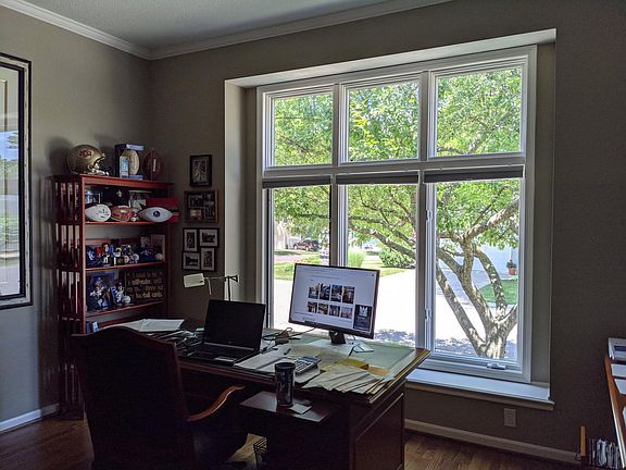 Second bedroom on the main is currently used as an office.