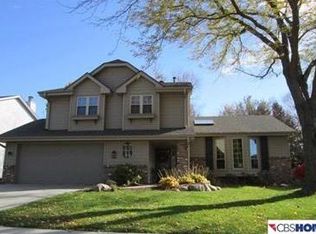 751 N 155th St, Omaha, NE 68154