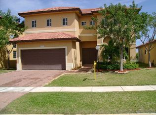 2735 NE 41st Rd, Homestead, FL 33033