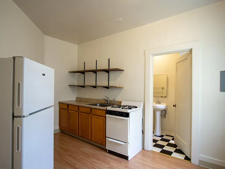 2044 N Kilpatrick St #313 — Photo 7