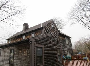 27 Spring St, Fairhaven, MA 02719