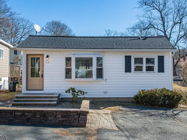 115 Windsor Ave, Hopatcong Boro, NJ 07843
