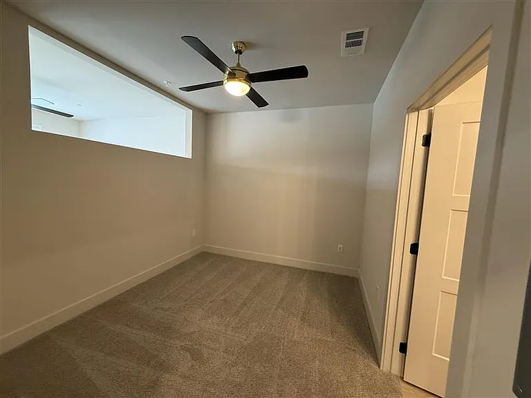 District on the Etowah Apartments — Photo 103