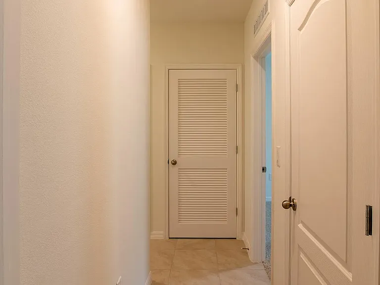 217 Duke Dr — Photo 59