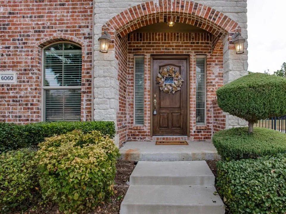 6060 Pisa Ln