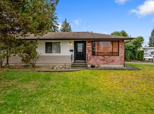 23338 122nd Ave, Maple Ridge, BC V2X3Y7