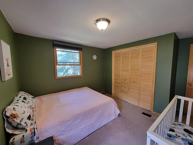 Upstairs bedroom 1 with large closet