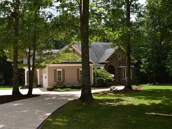 4th image of 191 Girault Jones Dr