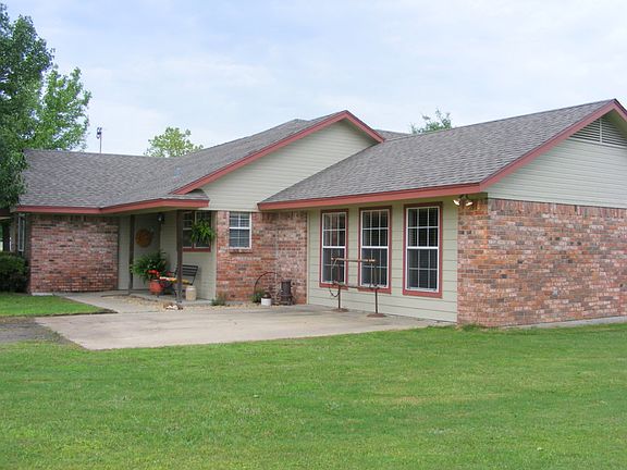 3rd image of 635 County Road 4440