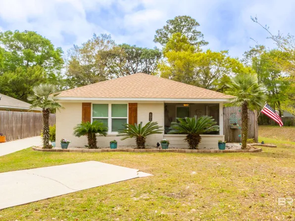 805 E 24th Ave, Gulf Shores, AL 36542