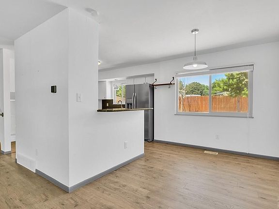 5th image of 11 Armstrong Ln