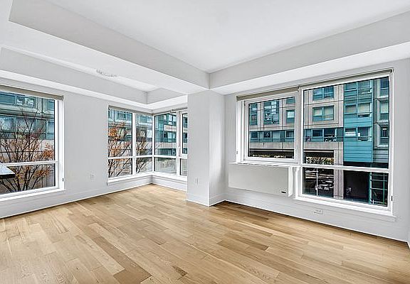 3rd image of 440 Kent Ave Floor 3