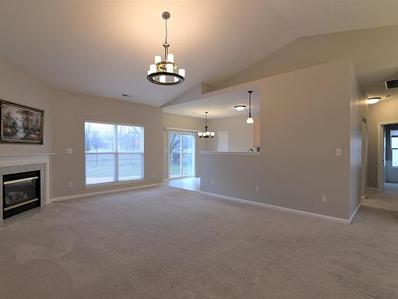 5th image of 6460 Glenwood Trce